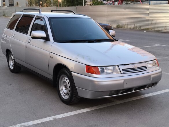 2007 Lada (ВАЗ) 2111, серебристый, 190000 рублей