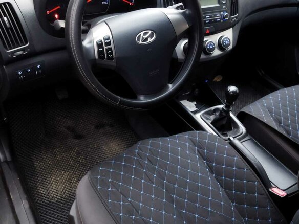2011 Hyundai Elantra IV (HD), серебристый, 670000 рублей - вид 5