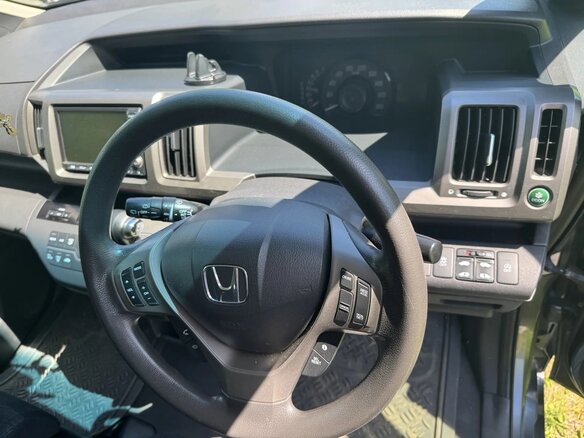 2012 Honda Stepwgn IV Рестайлинг, серый, 1350000 рублей - вид 7