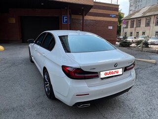 2020 BMW 5 серии 520d VII (G30/G31/G38) Рестайлинг, белый, 5900000 рублей, вид 5