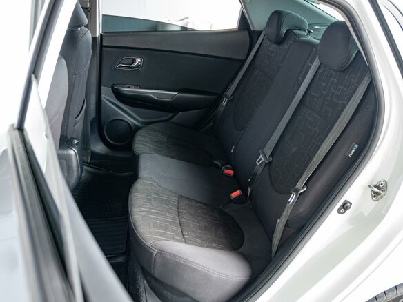 2012 Kia Rio 5-speed III, белый - вид 8