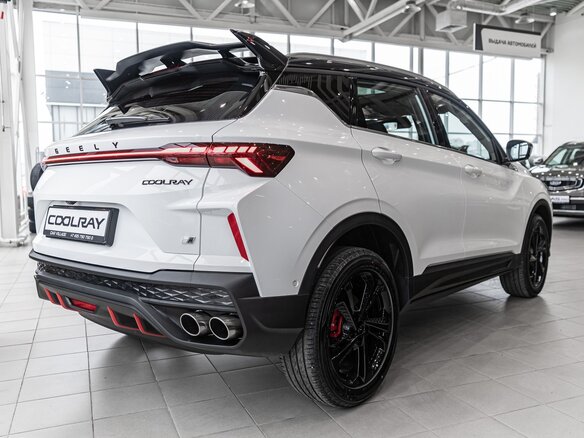 2026 Geely Coolray I Рестайлинг, белый, 2964990 рублей - вид 3