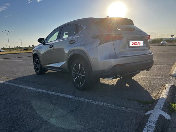 2015 Lexus NX 200t I, серый, 2650000 рублей - вид 5