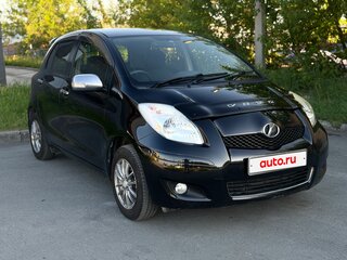 2009 Toyota Vitz II (XP90), чёрный, 590000 рублей, вид 3