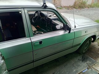 2002 ГАЗ 3110 «Волга», серебристый, 200000 рублей, вид 4