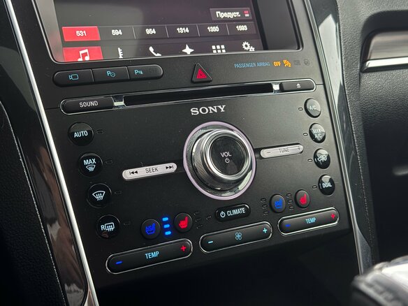 2017 Ford Explorer V Рестайлинг 2, белый, 2700000 рублей - вид 22