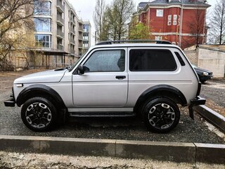 2025 Lada (ВАЗ) Niva Legend Sport I, серебристый, 1650000 рублей, вид 2