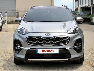 2021 Kia Sportage IV Рестайлинг, серебристый, 1740000 рублей, вид 2