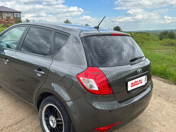 2010 Kia Ceed I Рестайлинг, серебристый, 490000 рублей - вид 4