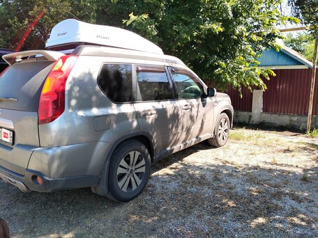2008 Nissan X-Trail II, серый, 1250000 рублей, вид 2