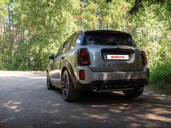 2022 Mini Countryman JCW John Cooper Works II Рестайлинг, серебристый, 4500000 рублей - вид 3