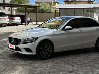 2018 Mercedes-Benz C-Класс 180 IV (W205) Рестайлинг, белый, 2270000 рублей, вид 1