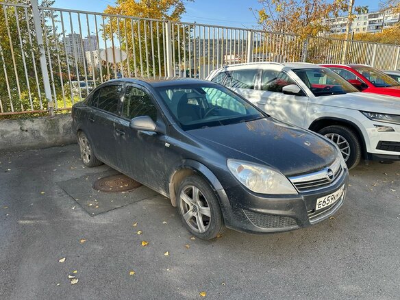 2011 Opel Astra H Рестайлинг, серый, 499900 рублей - вид 1