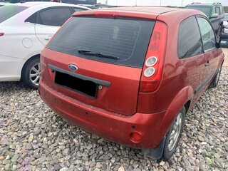 2008 Ford Fiesta Mk5, красный, 248000 рублей, вид 3