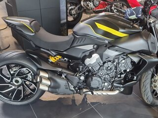 2026 Ducati Diavel V4, чёрный, 3450000 рублей, вид 2