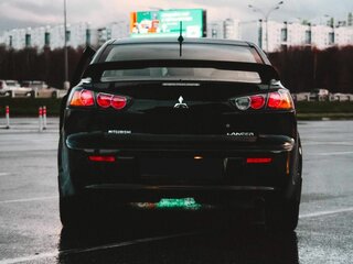2012 Mitsubishi Lancer X Рестайлинг, чёрный, 750000 рублей, вид 5