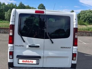 2017 Renault Trafic III, белый, 1900000 рублей, вид 4
