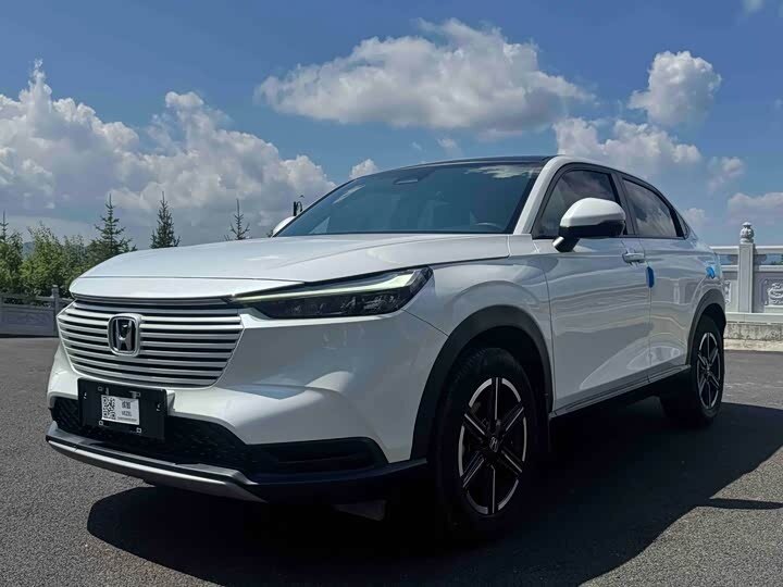 Открыть фотографии: Honda Vezel II