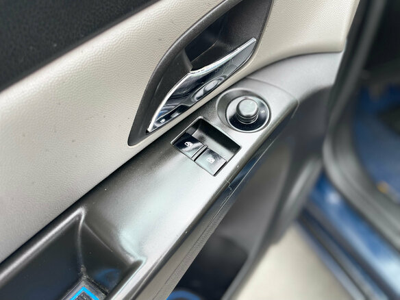2011 Chevrolet Cruze I, синий, 599000 рублей - вид 21