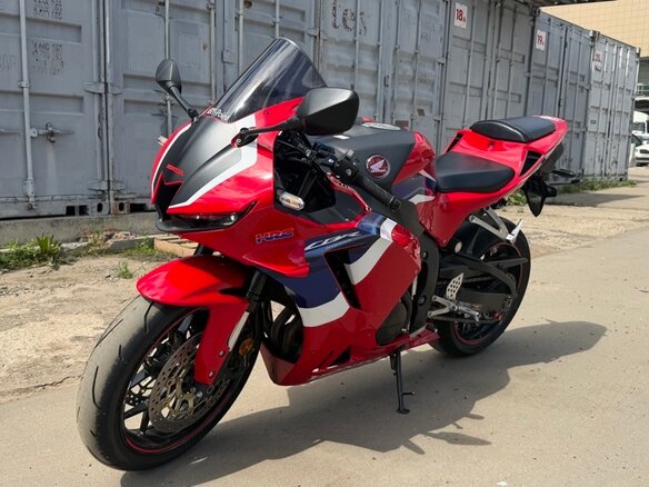 2020 Honda CBR 600RR, красный, 999000 рублей