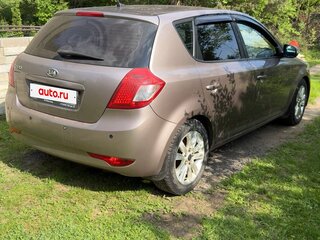 2010 Kia Ceed I Рестайлинг, бежевый, 820000 рублей, вид 4