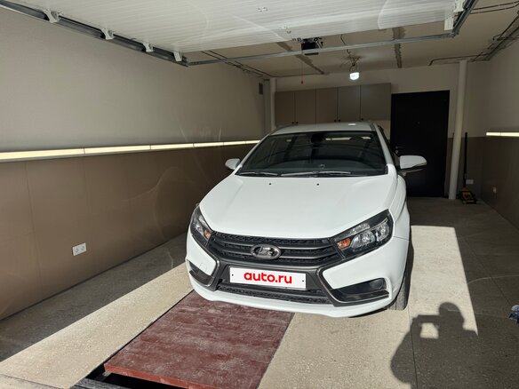 2021 Lada (ВАЗ) Vesta SW I, белый, 1035000 рублей
