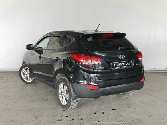 2011 Hyundai ix35 I, чёрный, 820000 рублей - вид 3