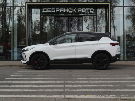 2024 Geely Coolray I Рестайлинг, белый, 2129000 рублей, вид 2