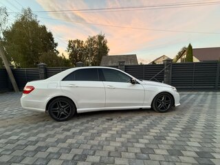 2013 Mercedes-Benz E-Класс 200 7G-Tronic IV (W212, S212, C207), белый, 1250000 рублей, вид 1