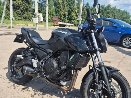2017 Kawasaki Z 650, чёрный, 440000 рублей, вид 4