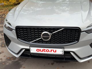2022 Volvo XC60 II Рестайлинг, серый, 3299900 рублей, вид 3