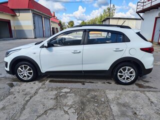 2019 Kia Rio X-Line IV, белый, 1480000 рублей, вид 4