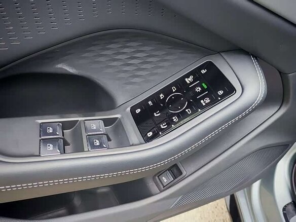 2026 Audi A6 L VI (C9), серебристый, 7450000 рублей - вид 19