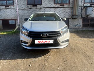 2018 Lada (ВАЗ) Vesta I, серебристый, 850000 рублей, вид 2