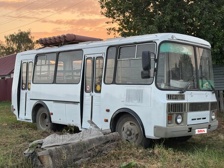 2016 ПАЗ 3205, белый, 400000 рублей, вид 1
