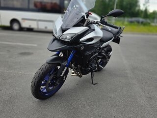 2015 Yamaha MT-09 Tracer (FJ-09), серебристый, 785000 рублей, вид 4