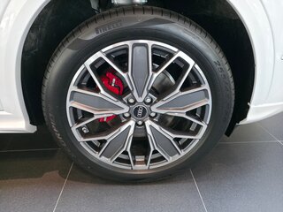 2026 Audi Q5 L III (GU), белый, 6400000 рублей, вид 4