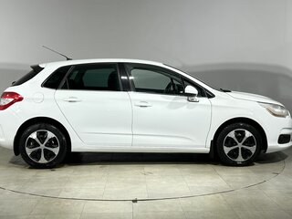 2011 Citroen C4 I Рестайлинг, белый, 550000 рублей, вид 5