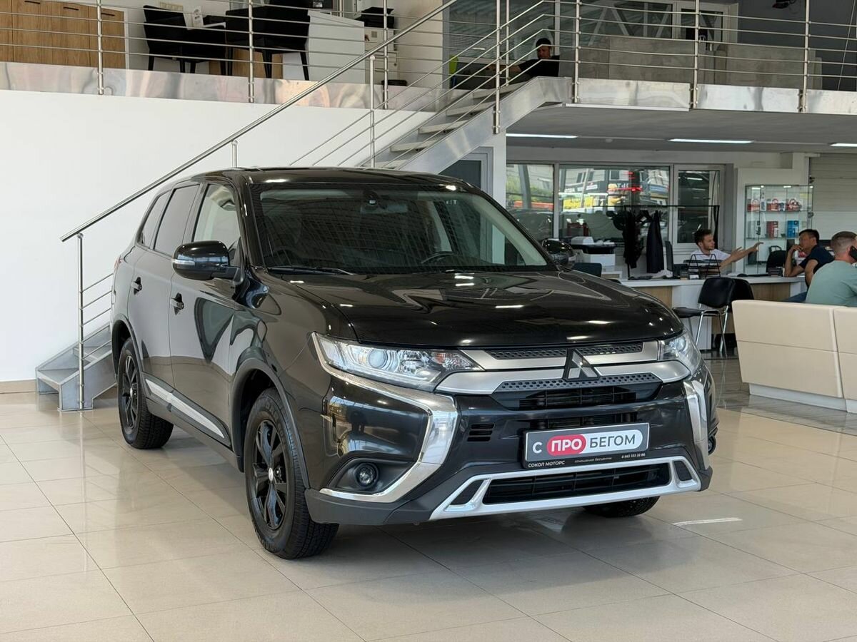 Открыть фотографии: Mitsubishi Outlander III Рестайлинг 3