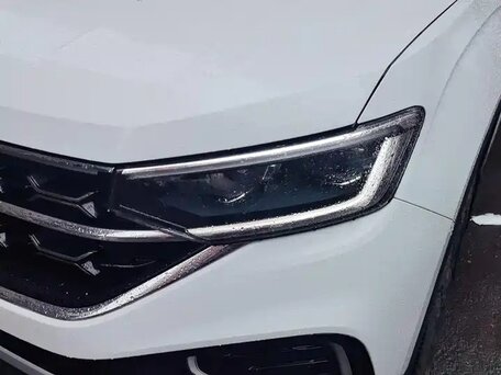 2023 Volkswagen Tayron I Рестайлинг, белый, 2100000 рублей, вид 5