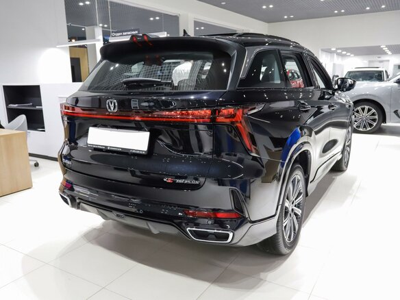 2024 Changan CS75 Plus III, чёрный - вид 3