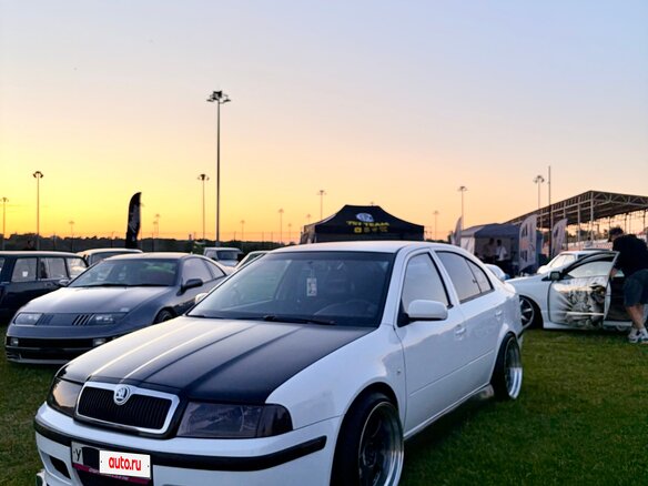 2002 Skoda Octavia I (A4) Рестайлинг, белый