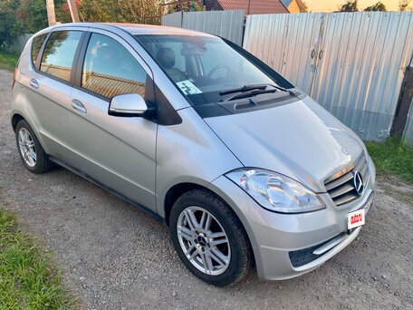 2012 Mercedes-Benz A-Класс 180 II (W169) Рестайлинг, серебристый, 950000 рублей, вид 3