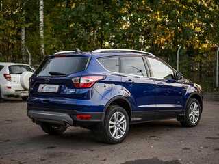 2018 Ford Kuga II Рестайлинг, синий, 1388000 рублей, вид 2