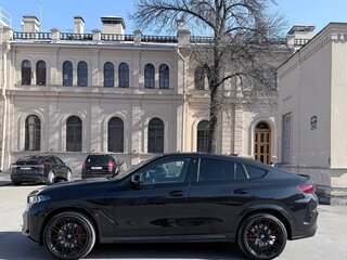 2023 BMW X6 40i III (G06) Рестайлинг, чёрный, 11900000 рублей, вид 4