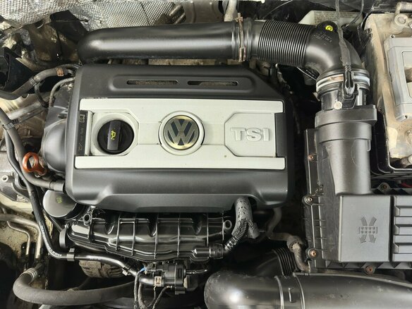 2011 Volkswagen Tiguan I Рестайлинг, белый, 1165000 рублей - вид 15