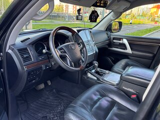 2015 Toyota Land Cruiser 200 Series Рестайлинг 2, чёрный, 5100000 рублей, вид 4