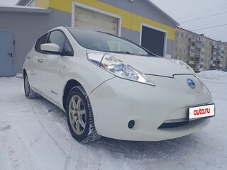 2016 Nissan Leaf 30kWh I (ZE0/AZE0), белый, 1049000 рублей, вид 1