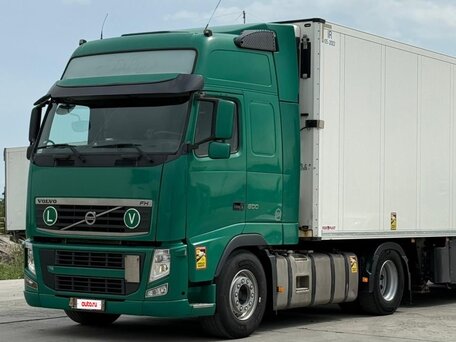 2012 Volvo FH, зелёный, 2735782 рублей, вид 1