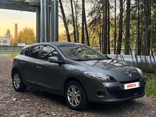 2012 Renault Megane III, серый, 380000 рублей, вид 2